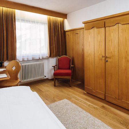 סרפהאוס Hotel Komperdell מראה חיצוני תמונה