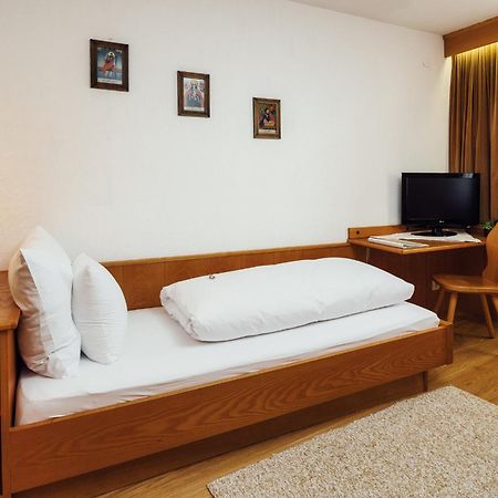 סרפהאוס Hotel Komperdell מראה חיצוני תמונה