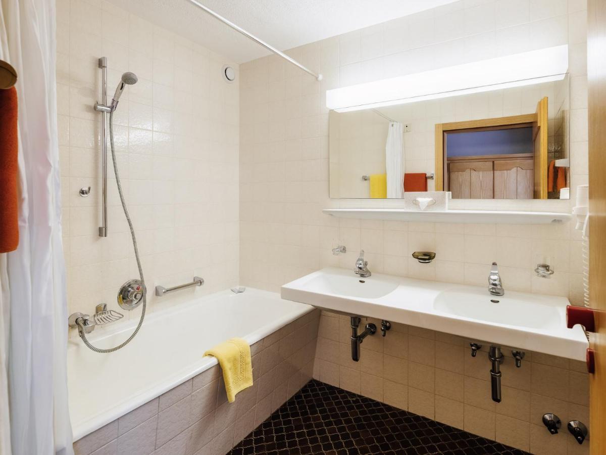 סרפהאוס Hotel Komperdell מראה חיצוני תמונה