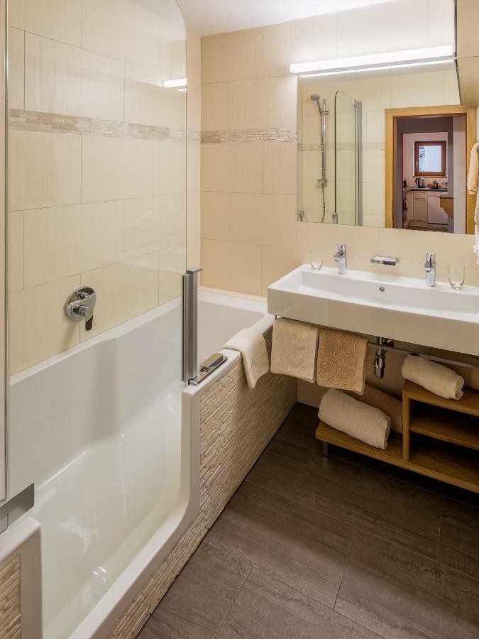 סרפהאוס Hotel Komperdell מראה חיצוני תמונה